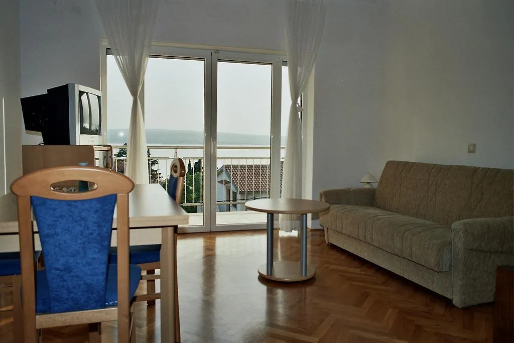 Apartments Petricevic Selce