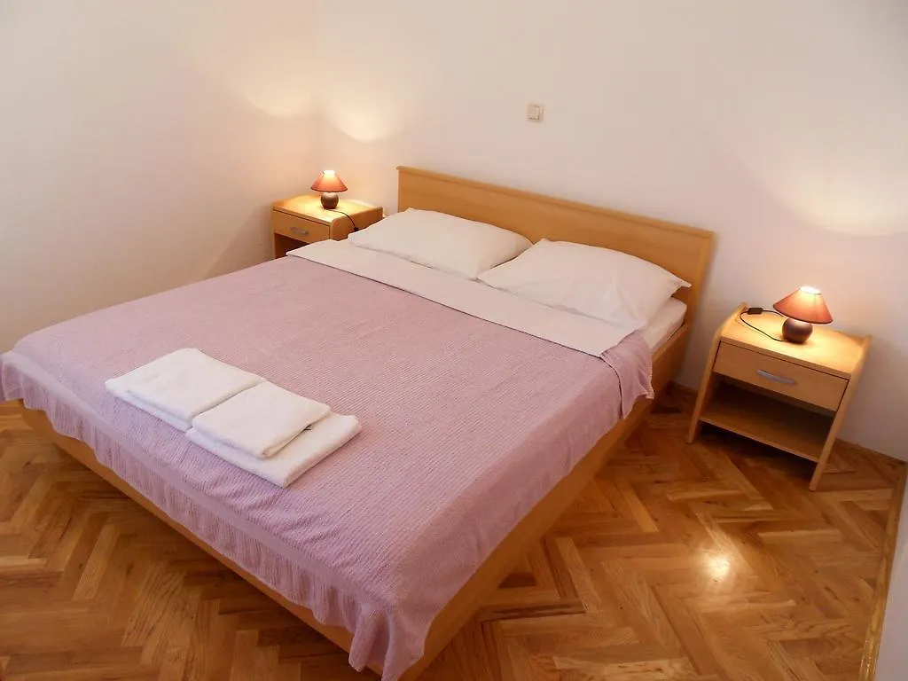 Apartments Petricevic Selce Chorwacja