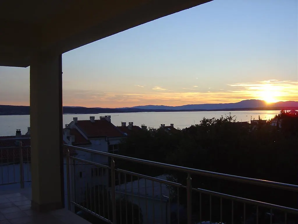 Apartments Petricevic セルツェ